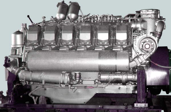 Главный судовой двигатель ЯМЗ 850 С (V12)